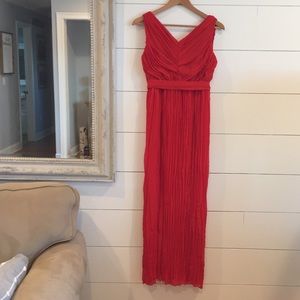 Chico’s Black Label Red Holiday Pleated Maxi Sz 0 Equals Sz 4